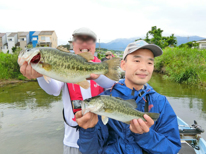 たけと＆コージーさんの7月上旬琵琶湖南湖北湖のブラックバス釣りの様子